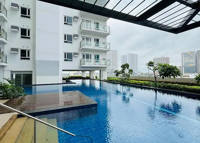 Grand View Tower - Metro Apartamento *
